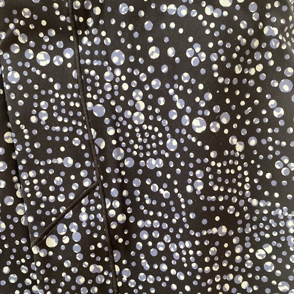 Sweaty Betty 7/8 leggings. Excellent condition - Picture 2 of 3